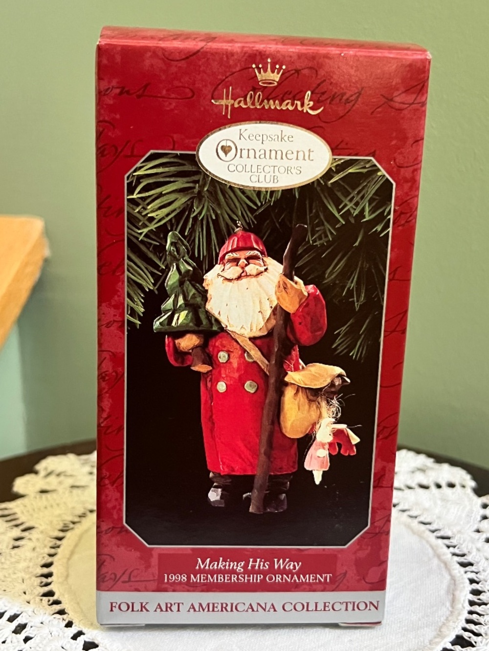 1998 Hallmark Keepsake Ornament Club “MAKING HIS WAY”, Folk Art Americana Series